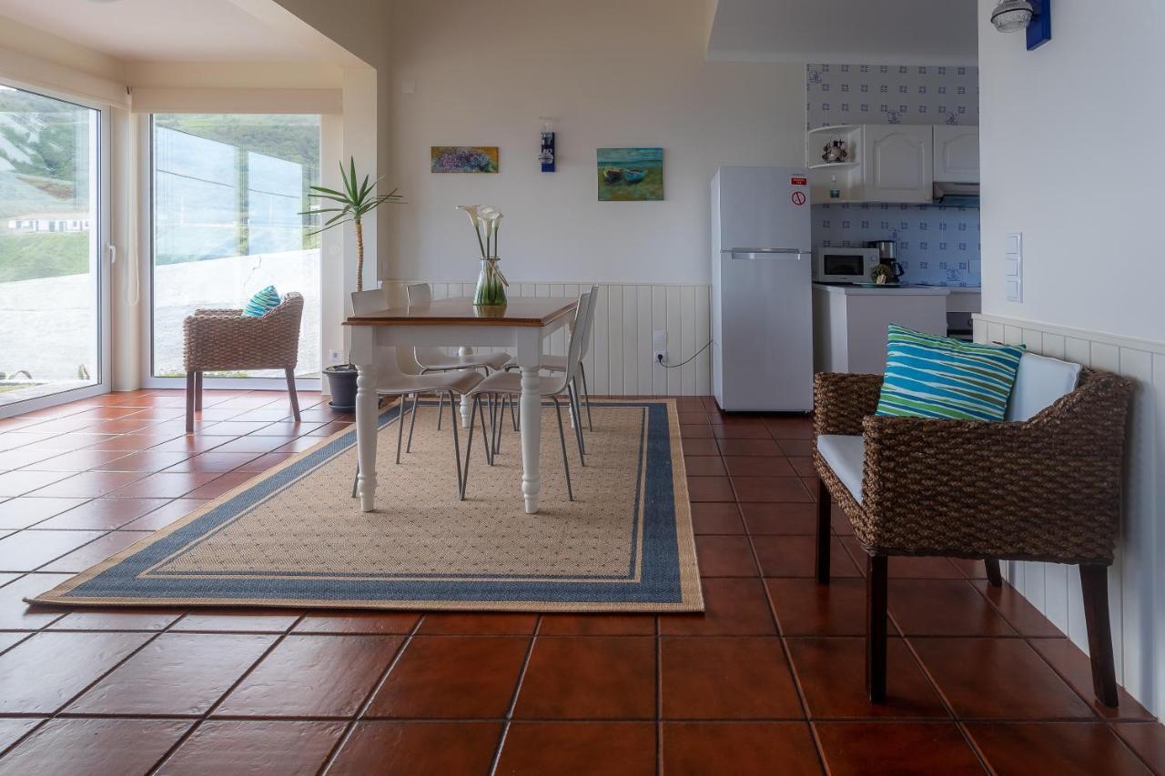 הוילה מוסטיירוס Casa Beira Mar מראה חיצוני תמונה