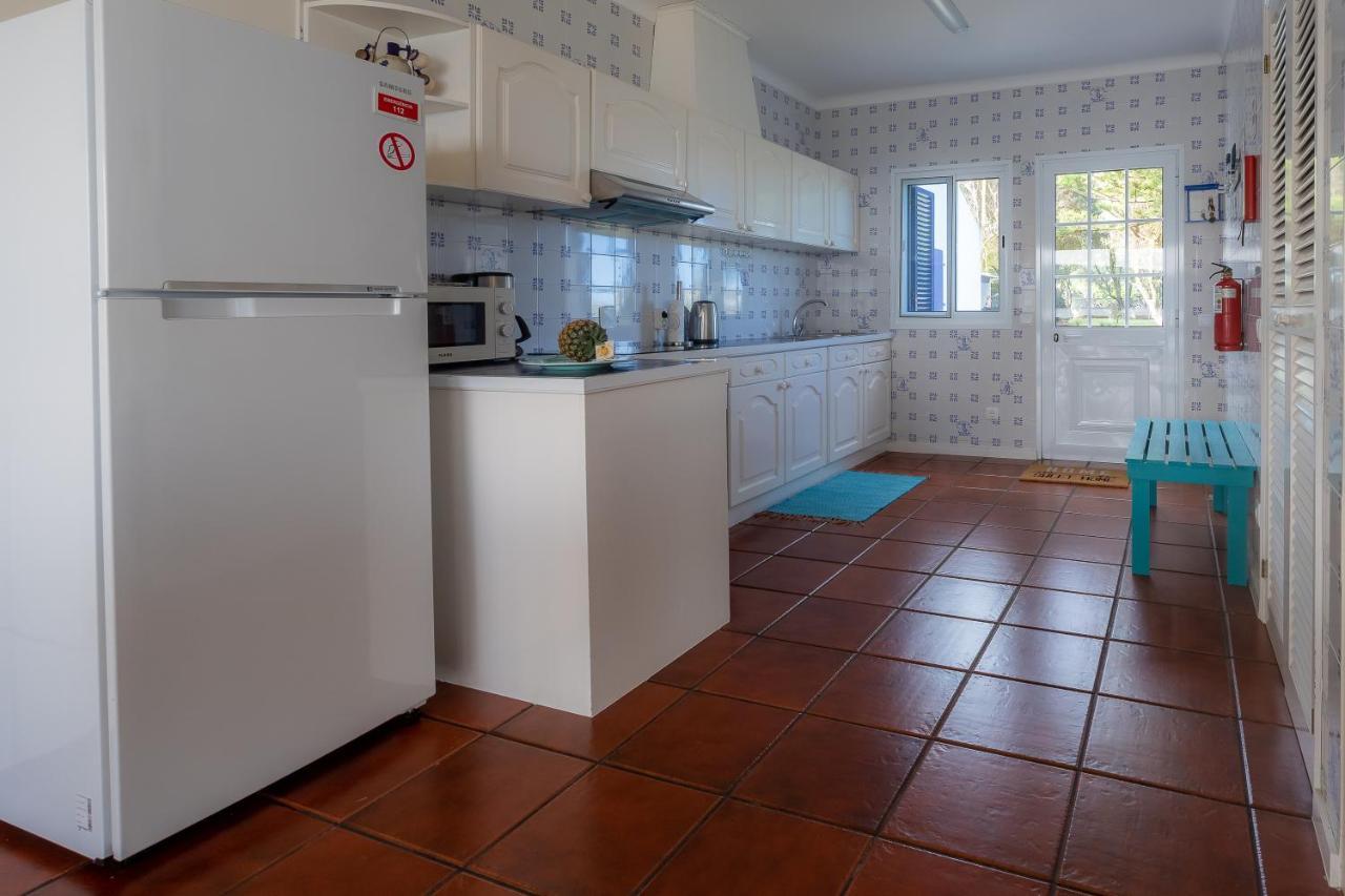 הוילה מוסטיירוס Casa Beira Mar מראה חיצוני תמונה