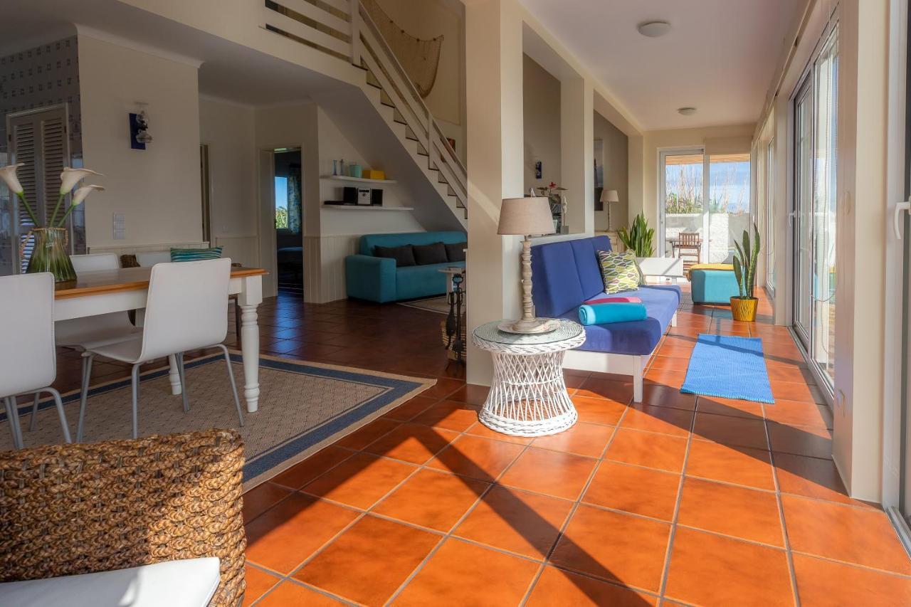 הוילה מוסטיירוס Casa Beira Mar מראה חיצוני תמונה